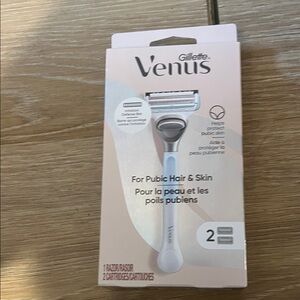 Gillette Venus Razor for Pubic Hair & Skin
